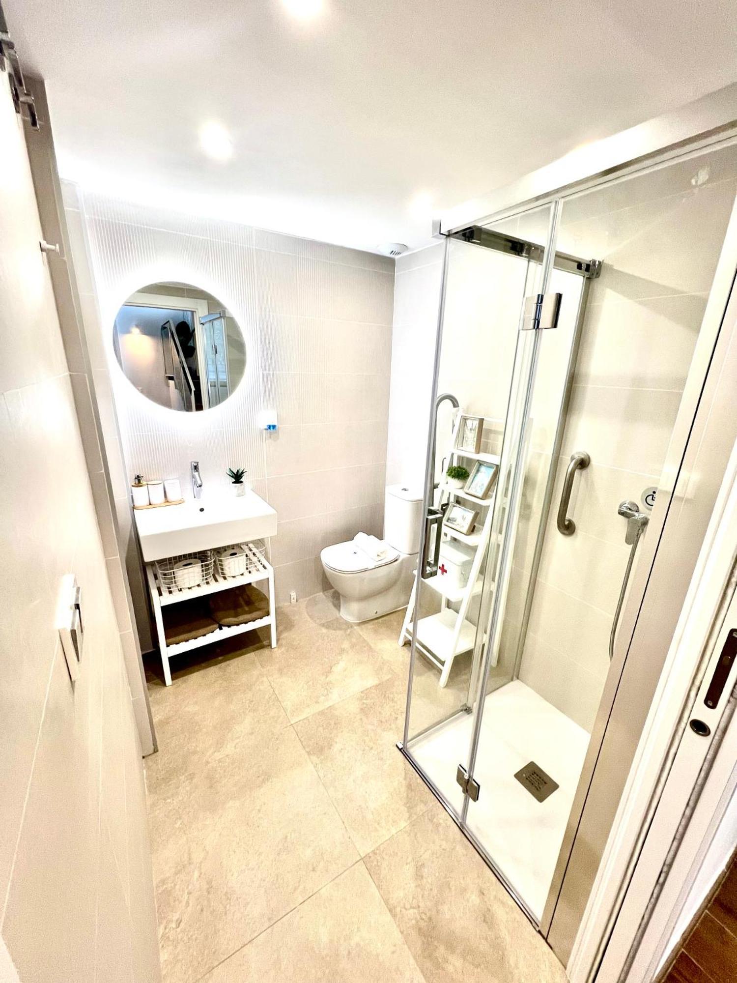 Exclusivo Loft De Diseno Roig Arena - Piscina - Vlc Lägenhet Valencia Exteriör bild